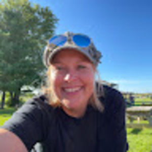 Meet your Posher, Carrie